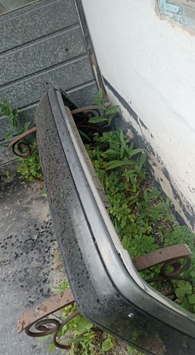 Бампер на Мерседес 202