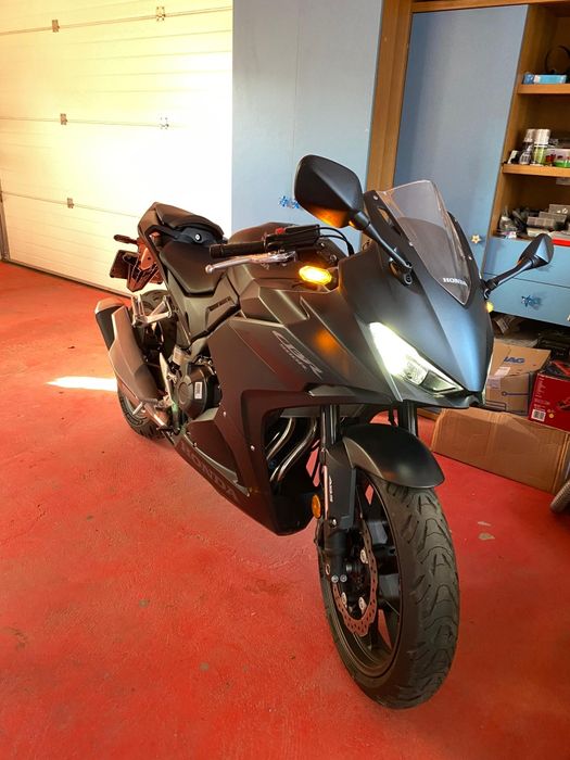 HONDA CBR 500 R / 2024 / 1200 km(ca noua)