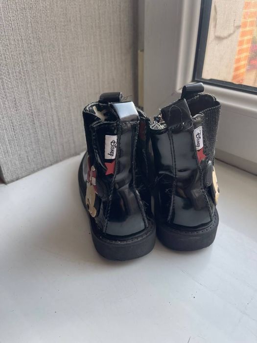 Ботинки Zara 28.