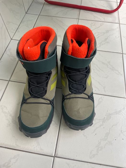 Ботуши Адидас 39 1/3