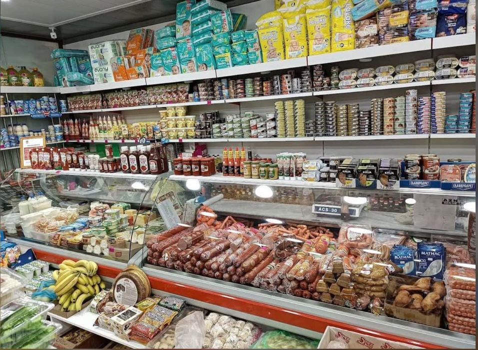 Продаются 2-нежелых помещения под бизнес в новостройке