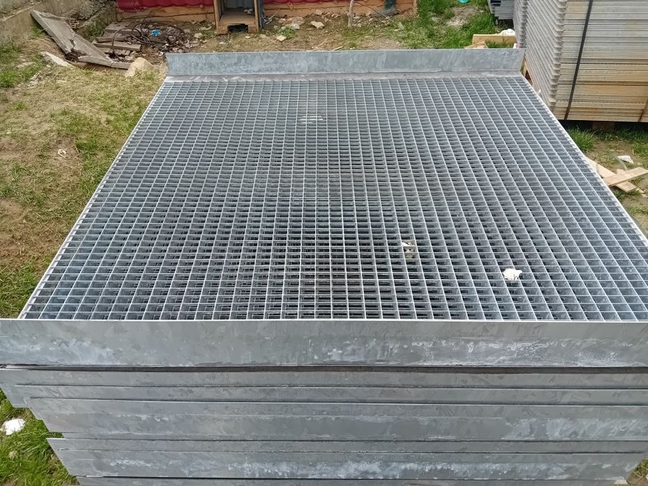 Grătare zincate 4mm grosime de spălătorie