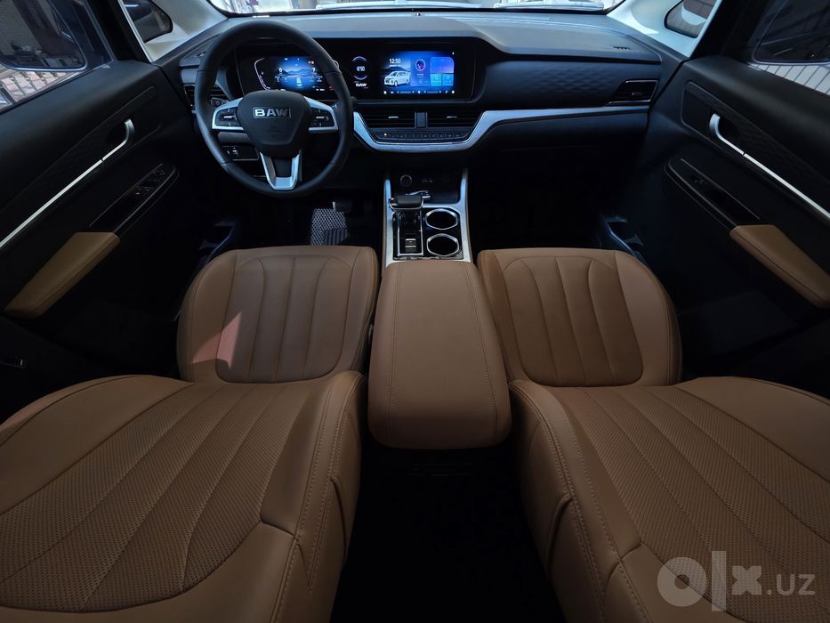 BAW M7 LUXURY 7SEAT (2026) Avtomat — Ideal holatda, atigi 4 300 km!