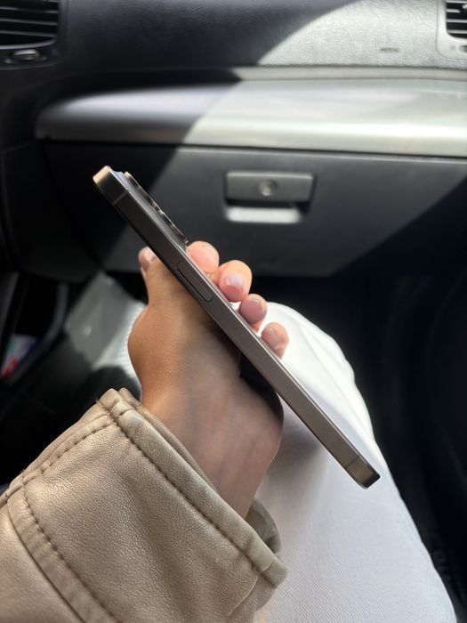 iPhone 15 Pro Max с памятью 1 ТБ.