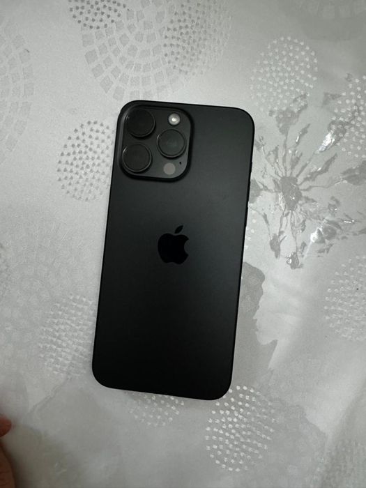 Продам айфон 15 про макс