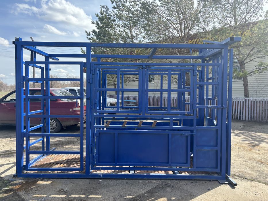 Станок фиксатор (Раскол) для КРС и Лошадей