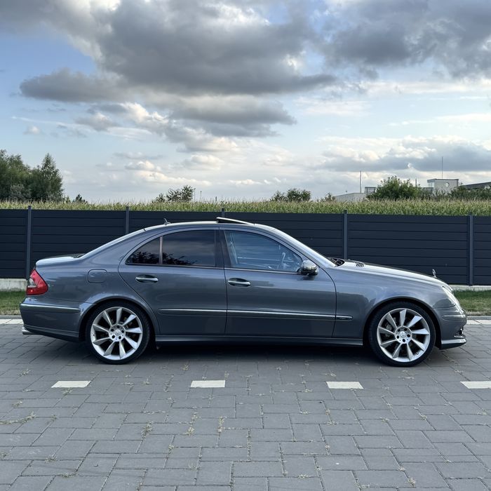 Mercedes E class W211 E280