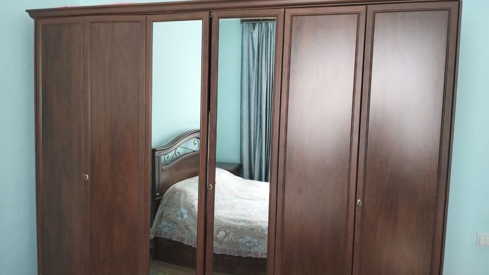 Продам не дорого шкафы