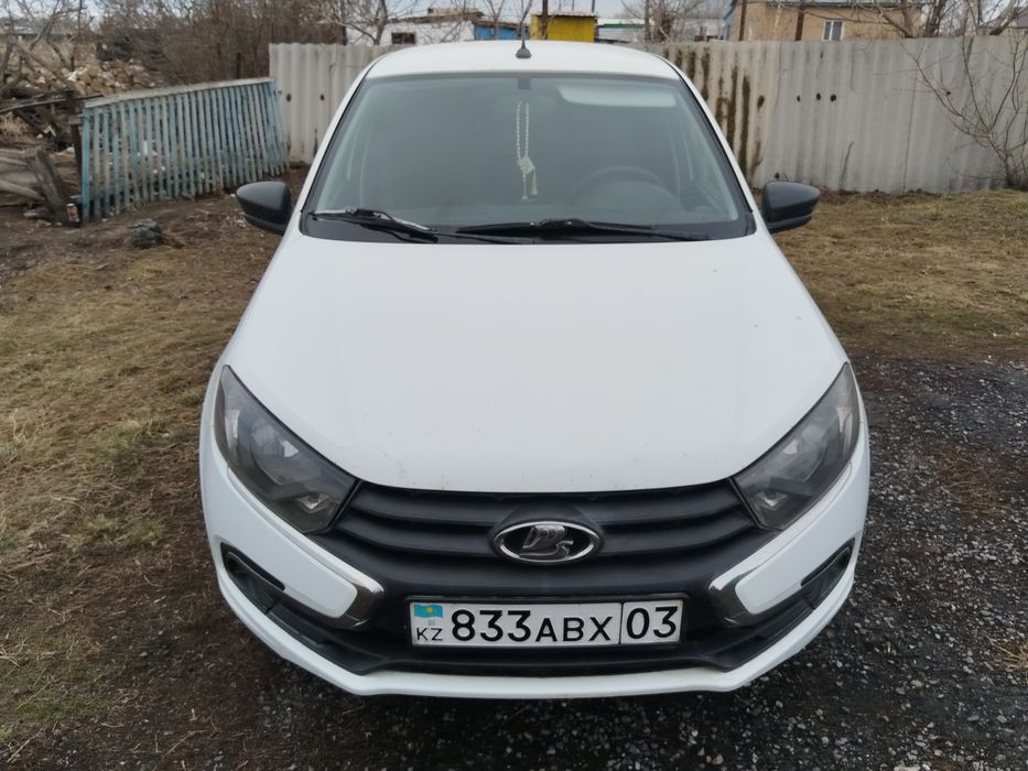 Продам гранта фл на холу торг имеется