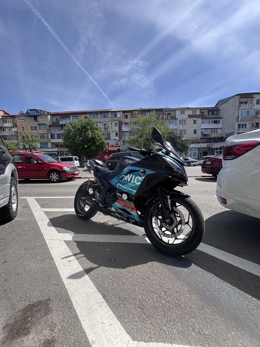 Kawasaki ninja 300 ABS 2017