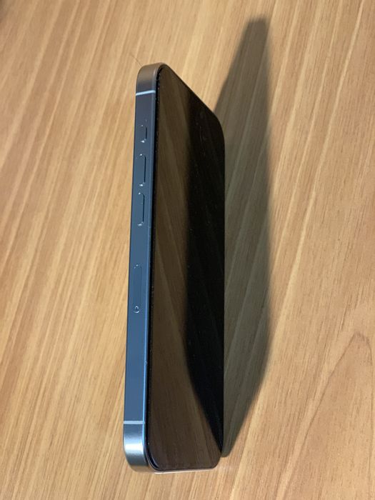 IPhone 15 про White Titaniym