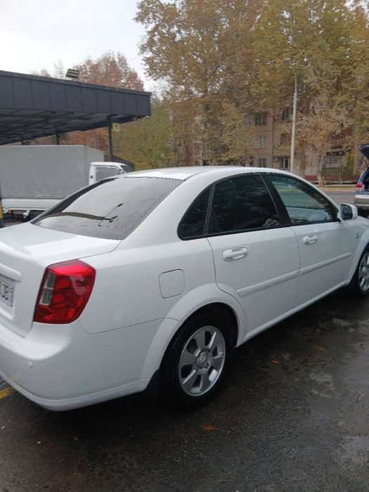 Gentra avtomat 3 pozitsiya sotiladi