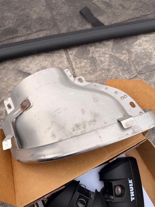 De vanzare totul la paket