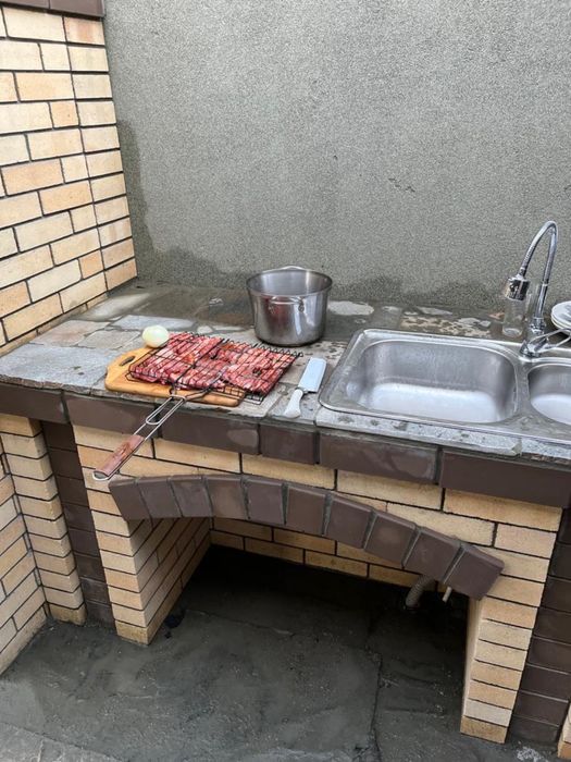 Дом посуточно до 60 человек,центр