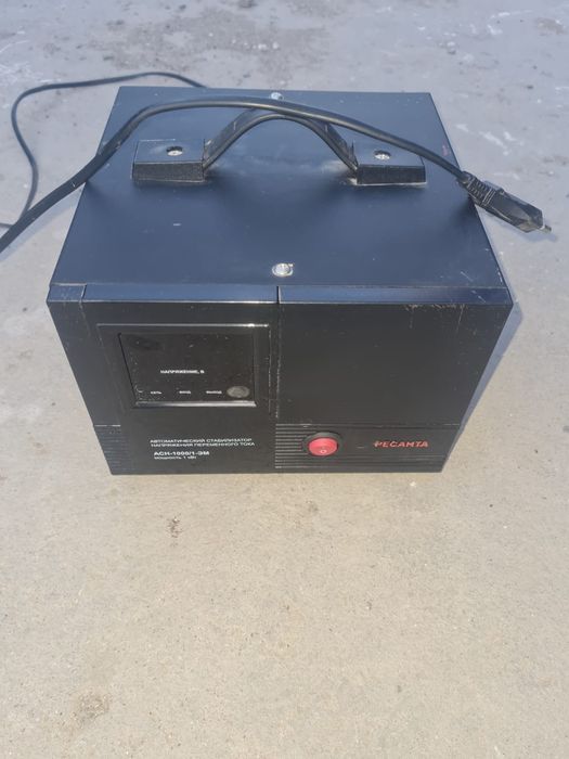 Стабилизатор  напряжения