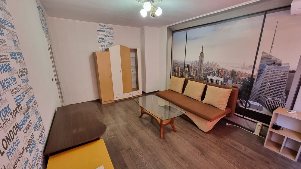 Дава се под наем Двустаен апартамент в Балчик - 60 кв.м за 255 € - Снимка #1