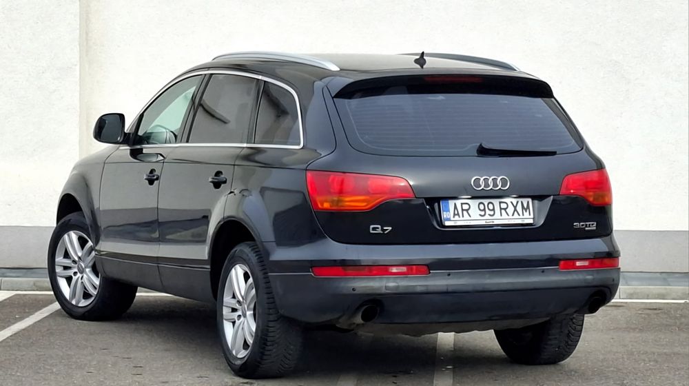 Vand schimb Audi Q7.3.0 TDI impecabil