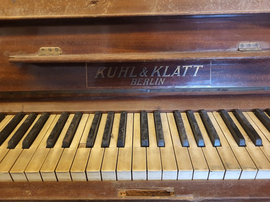 Pianina/Pian Kuhl&Klatt Berlin 1900-1920