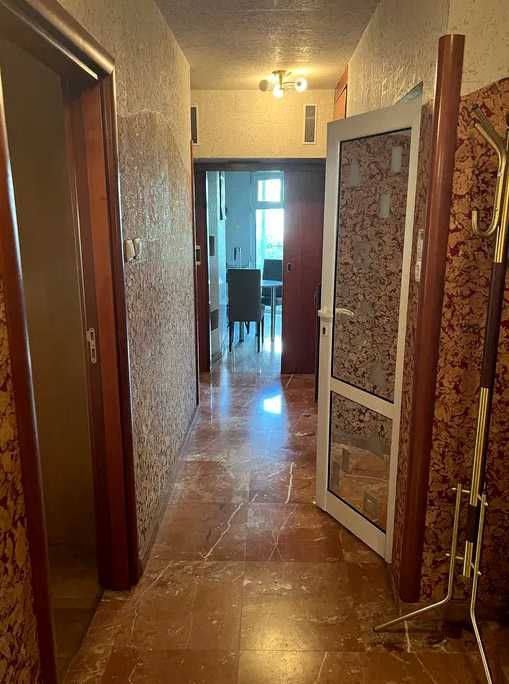 Дава се под наем Тристаен апартамент в Пловдив, Център - 120 кв.м за 475 € - Снимка #6