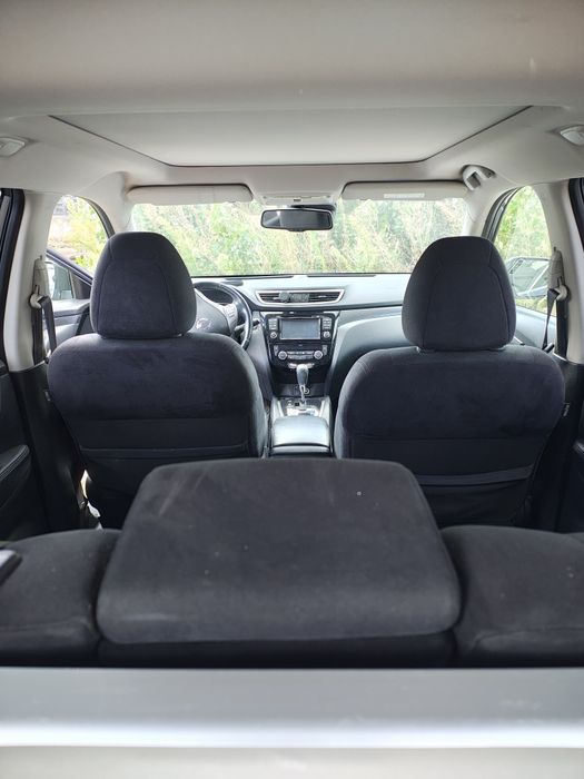 Vând Nissan xtrail