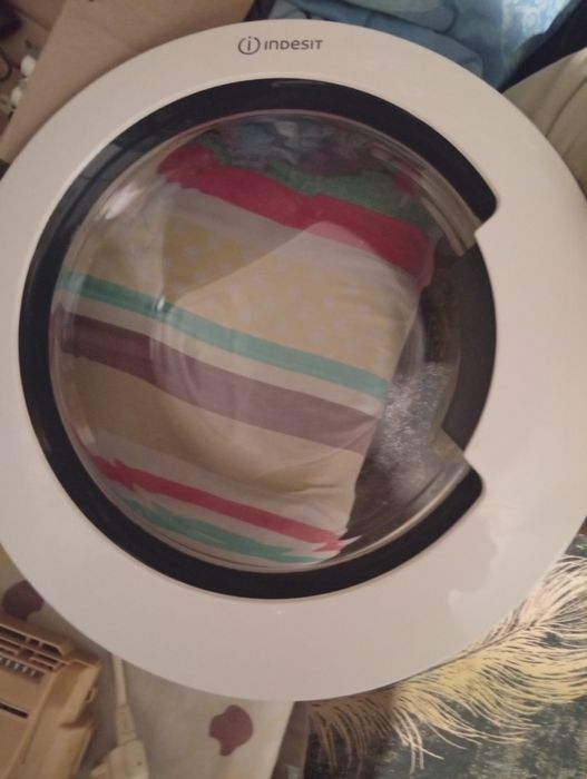 Запчасти на машинку индезит