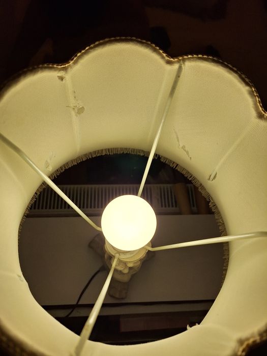 Lampa praf de marmura cu model inspiratie indiana