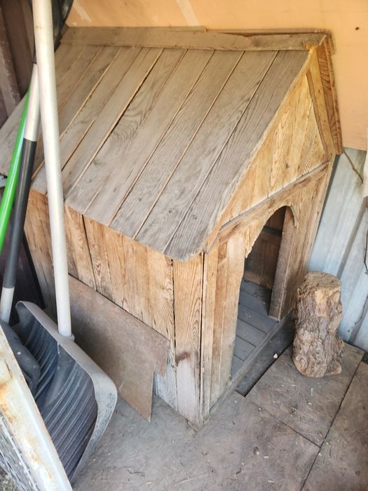 Вольер и будка для собаки