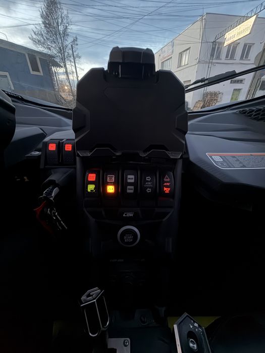 Can Am Maverick X3 XMR Turbo R, Incalzire, Parbriz, Ca nou, RAR