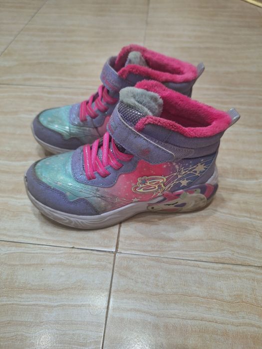 Детски апрески на Sketchers