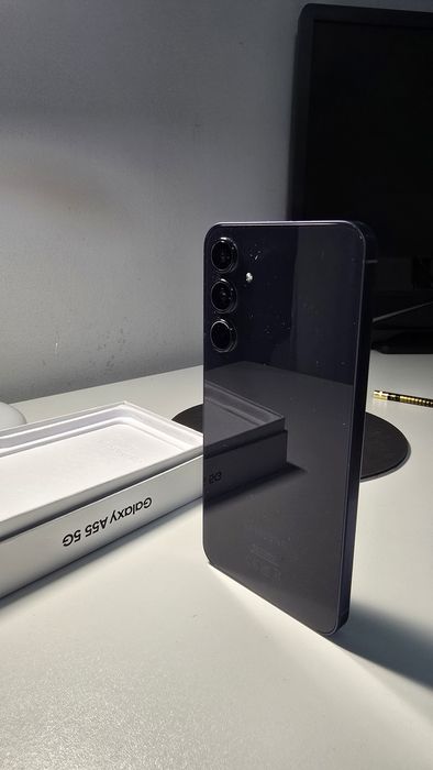 Vind SAMSUNG A55 5G 256gb