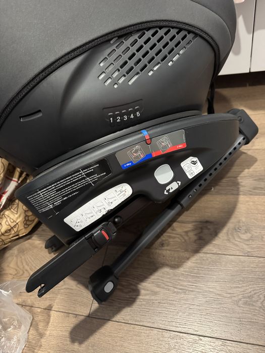 Scaun auto rotativ Graco Turn2me