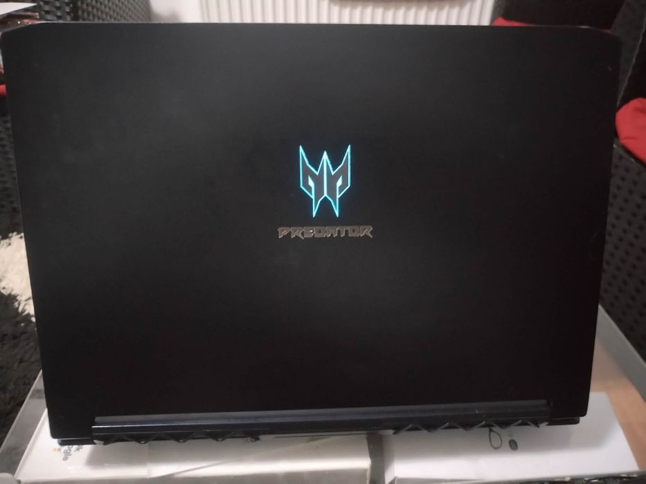 Predator Triton 500. 4Tb ssd+32Gg RAM ssd 512.windows 11 pe el