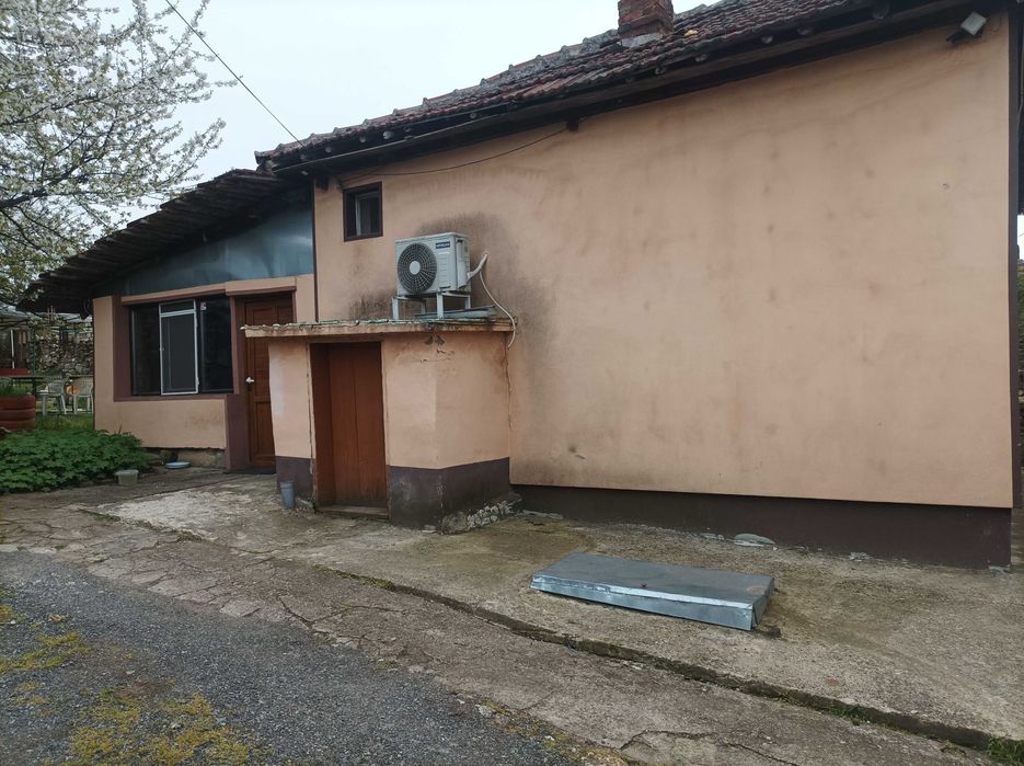 Продава се Къща в Обзор - 50 кв.м за 561 €/кв.м - Снимка #1