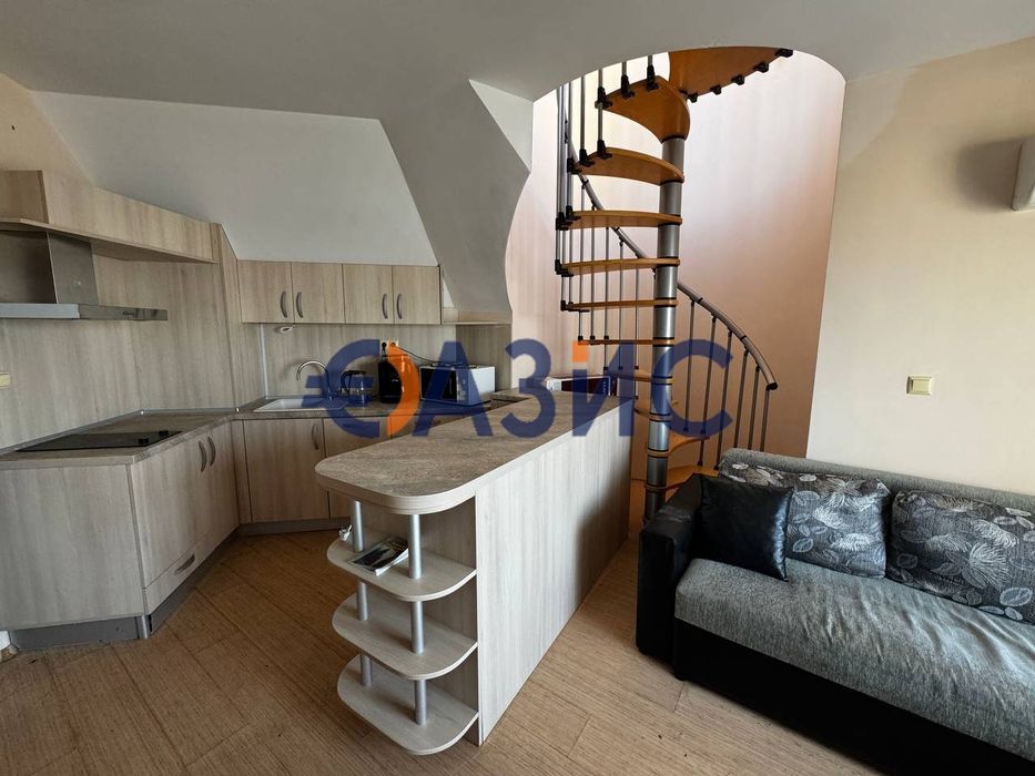 Продава се Двустаен апартамент в Варна, Център - 60 кв.м за 1917 €/кв.м - Снимка #10