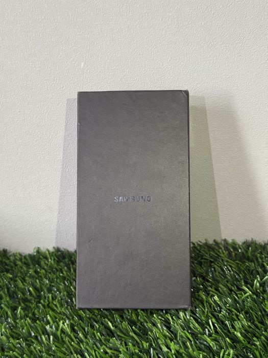 Продам флагманский смартфон Samsung galaxu S8