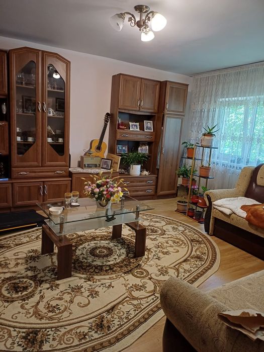 Apartament 2 camere decomndate 64 mp