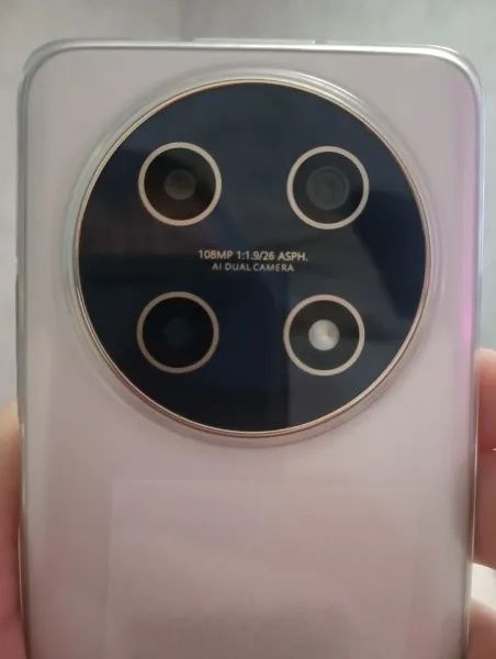 Смартфон Huawei nova 13i 8 ГБ/128 ГБ белый