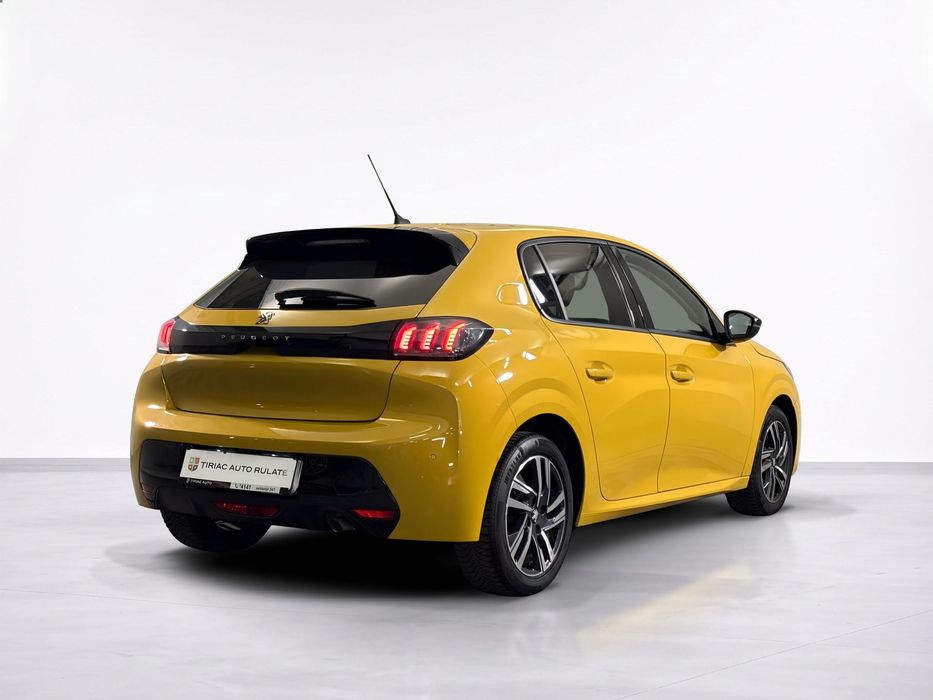 Peugeot 208 2022 benzină, 10.629 € — imagine 5