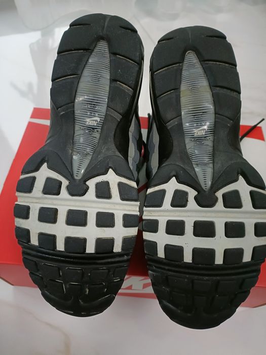 Vând Nike Air Max 95