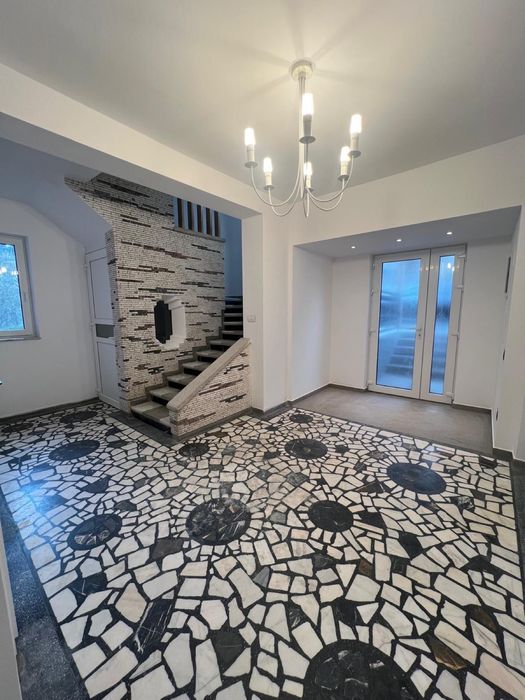 Oportunitate casa de vanzare / inchiriat in zona linistita