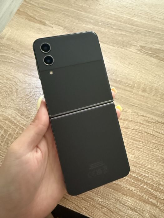 Samsung flip 4