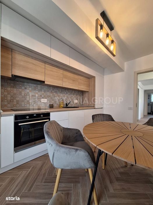 Apartament 3 camere,2 bai+parcare, lux Rasnov — fotografia 1