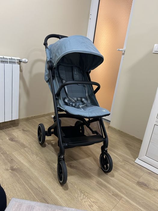 Бебешка количка cybex beezy