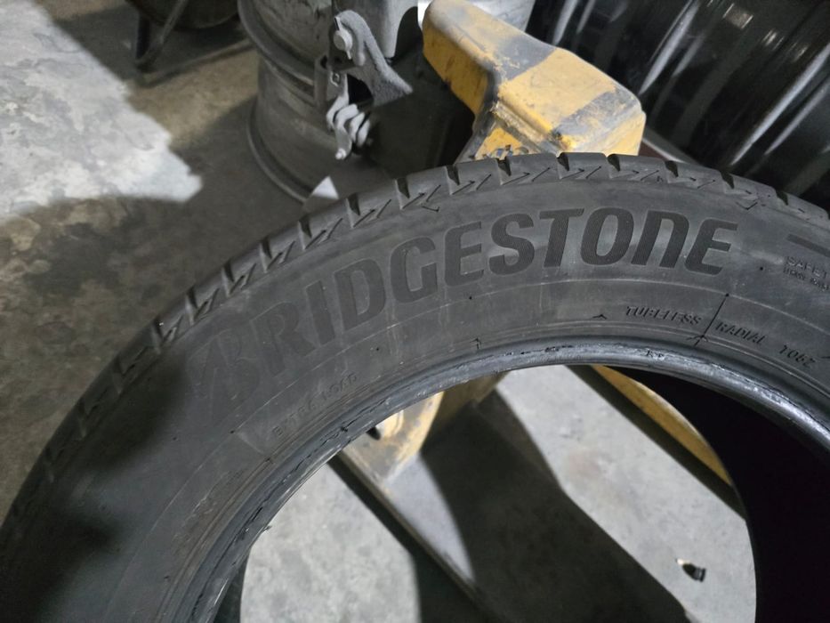 Anvelope 215 60 17 Bridgestone