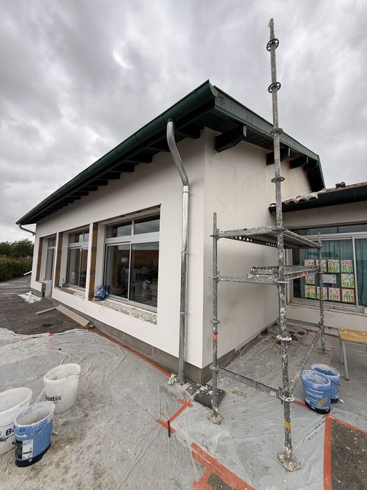 Lucrări de renovări interioare și exterioare – Rigips, Gresie, Faianță, Izolații