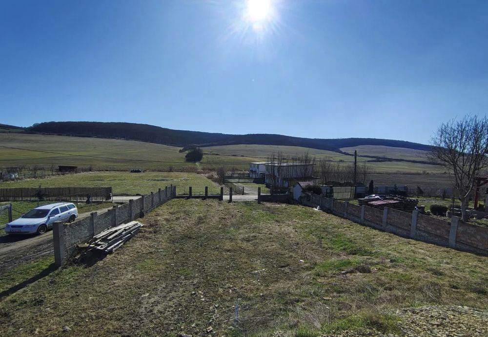Casa in sat Tofalau (Sangeorgiu de Mures)s.utila 202 mp, 1000 mp teren