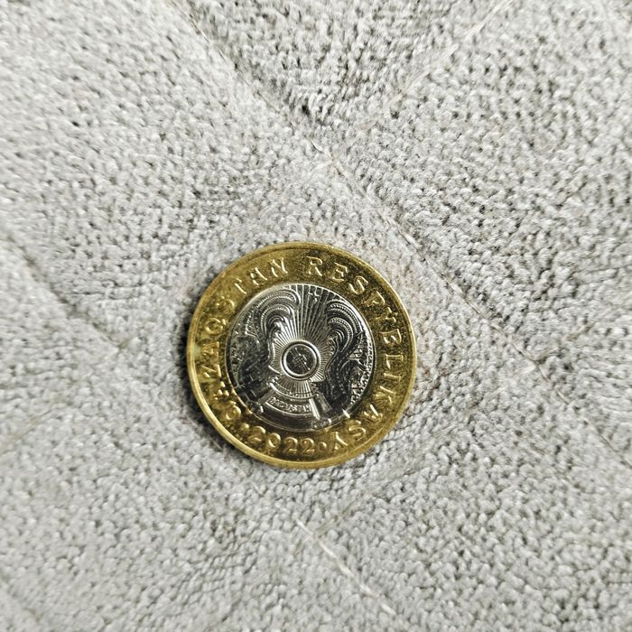 Монета юбилейная