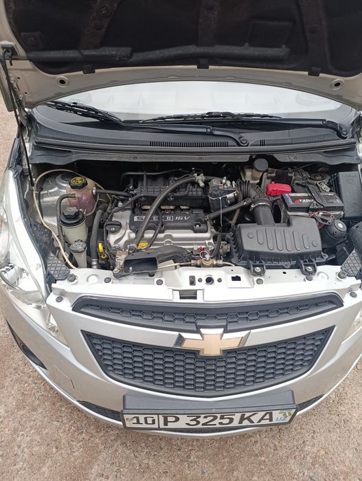 Spark 2014 1 pazisa metan gaz prabek 179000 min xolati yaxwi