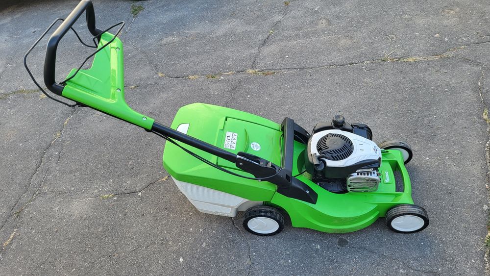 Masina tuns gazon, iarba Viking MB 448 TC, autopropulsie