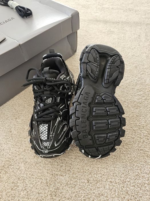 Balenciaga Track